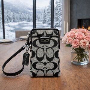 Coach Black Signature Jacquard Wristlet